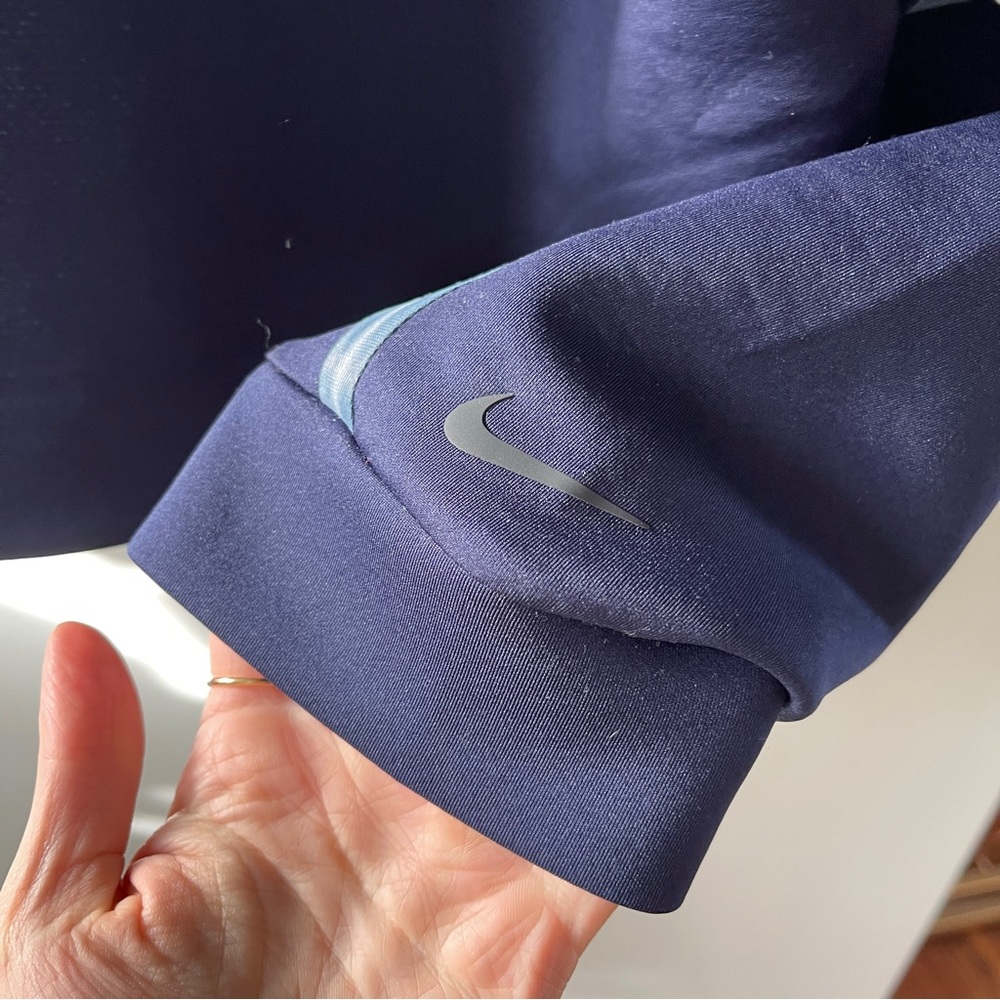 Nike Womens Fleece Training Pullover Navy Blue size M - Picture 7 of 10